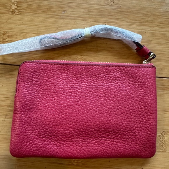 Coach Leo Wristlet - Picture 5 of 7